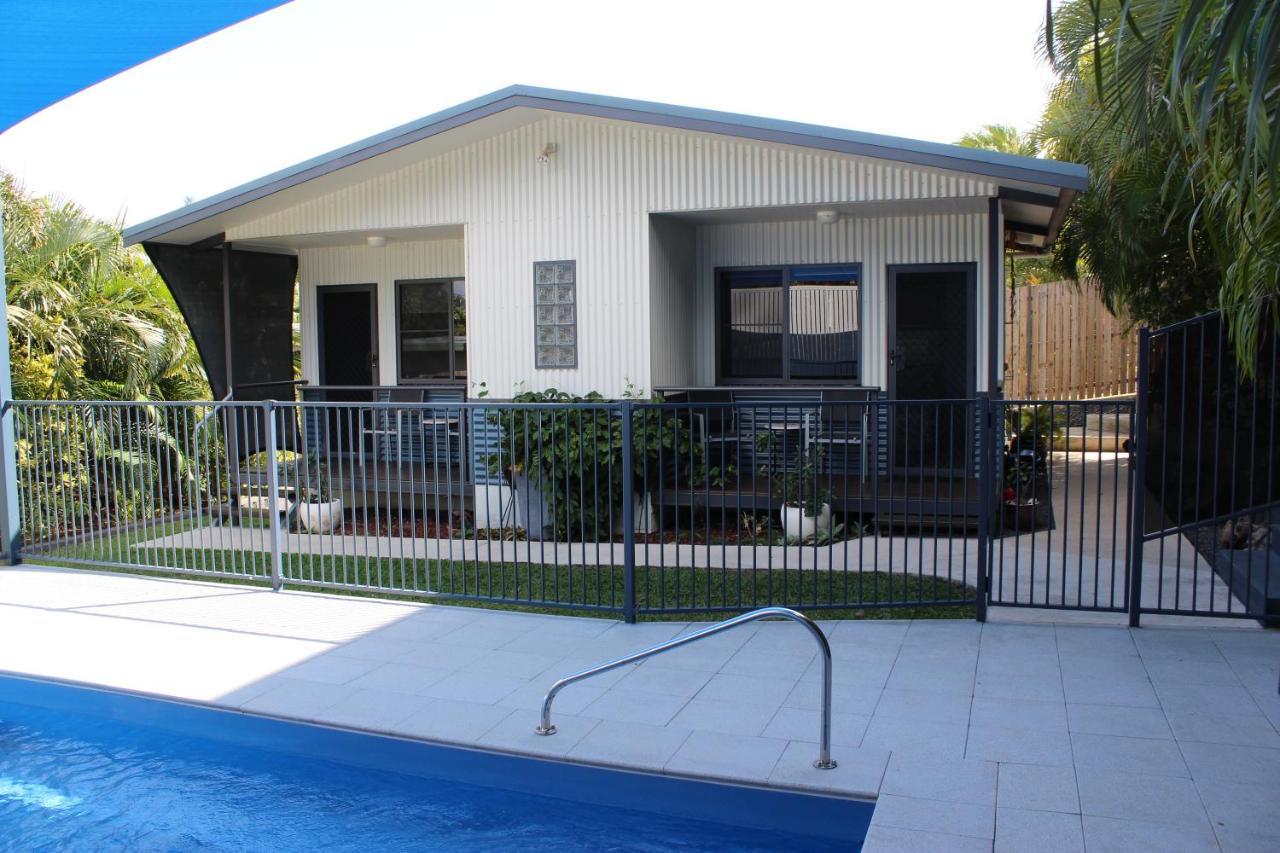 Gecko Guest House Cooktown Esterno foto